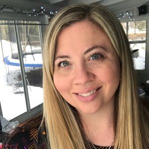 Meet your Posher, Larna